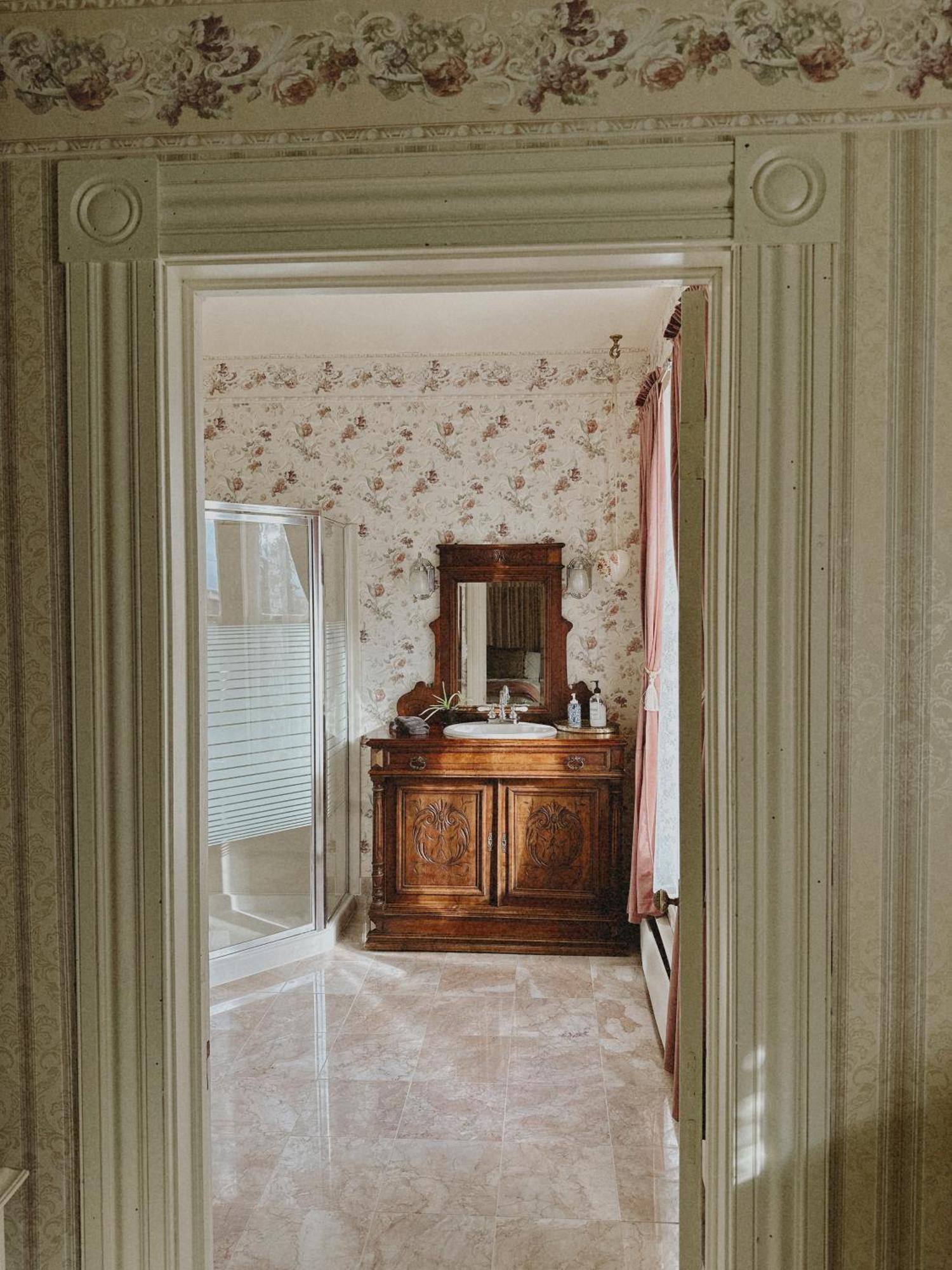 The Adams Pragge House - Victorian Bed & Breakfast Port Townsend Eksteriør billede